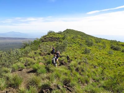 Mt Suswa Hike — Half-Crater Circuit